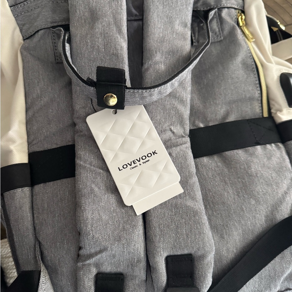 Lovevook White and Gold Bag - Picture 2 of 4